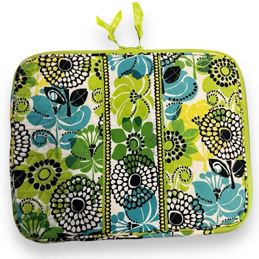 Vera Bradley Quilted Limes Up Floral 14